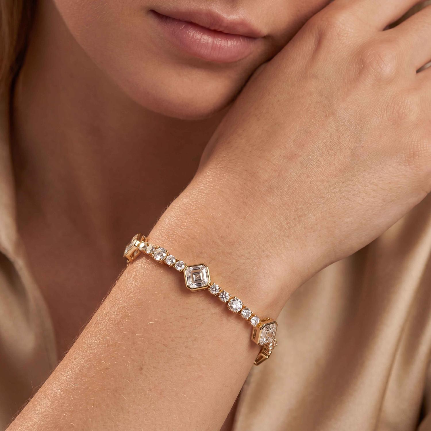 14K Yellow Gold Diamond Bracelet